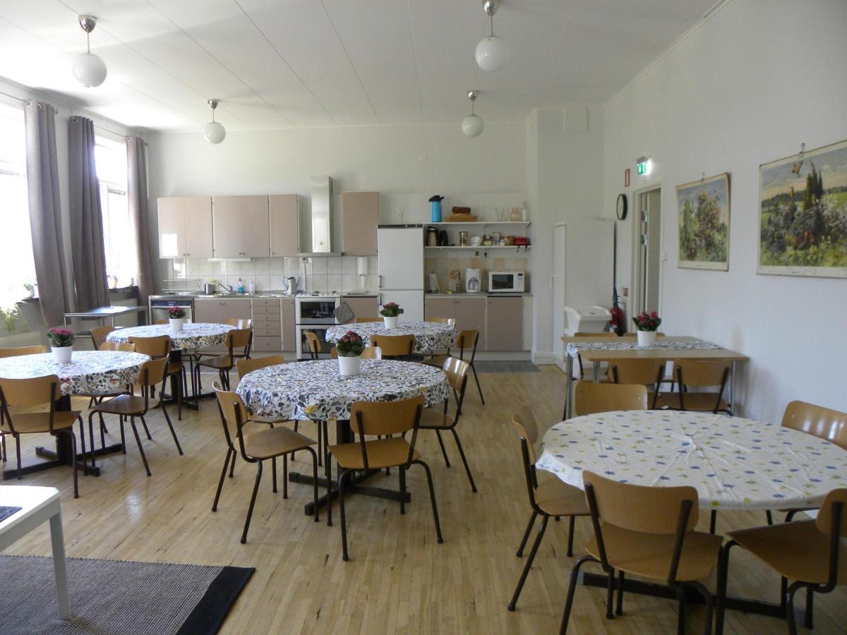 Kalvs Skolhus Hostel Екстериор снимка