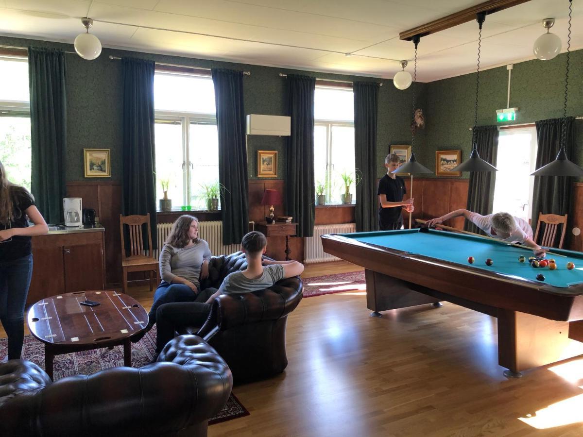 Kalvs Skolhus Hostel Екстериор снимка