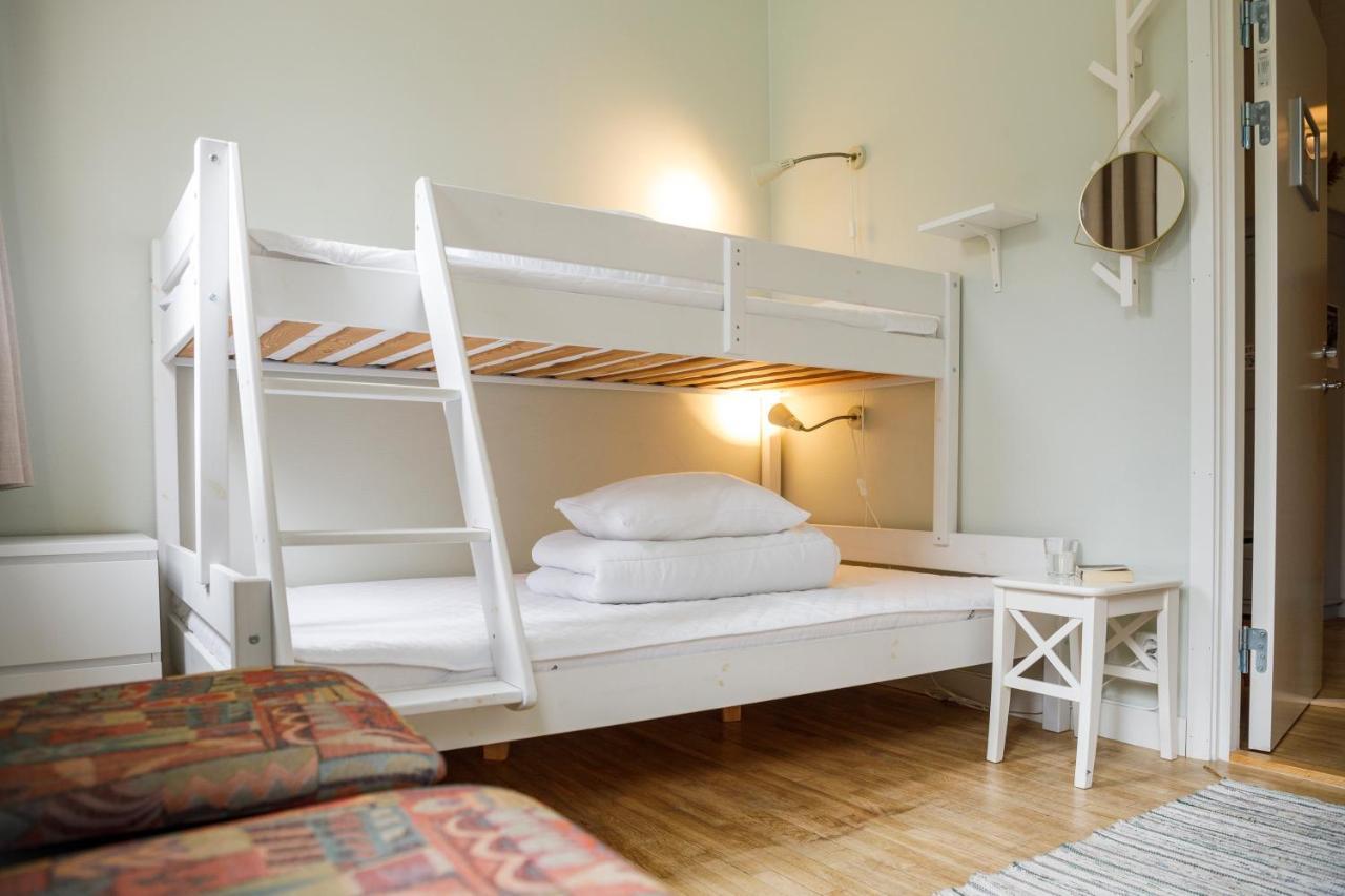 Kalvs Skolhus Hostel Екстериор снимка