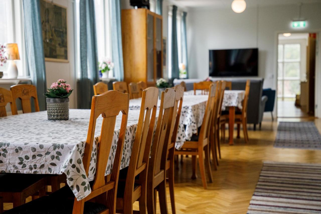 Kalvs Skolhus Hostel Екстериор снимка